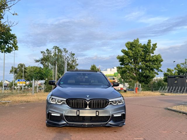 BMW 530i M Spot XDrive