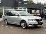 Skoda Octavia Combi Soleil,Pano,R-Kam,AHK,LED.3,99% - Skoda Octavia: L K