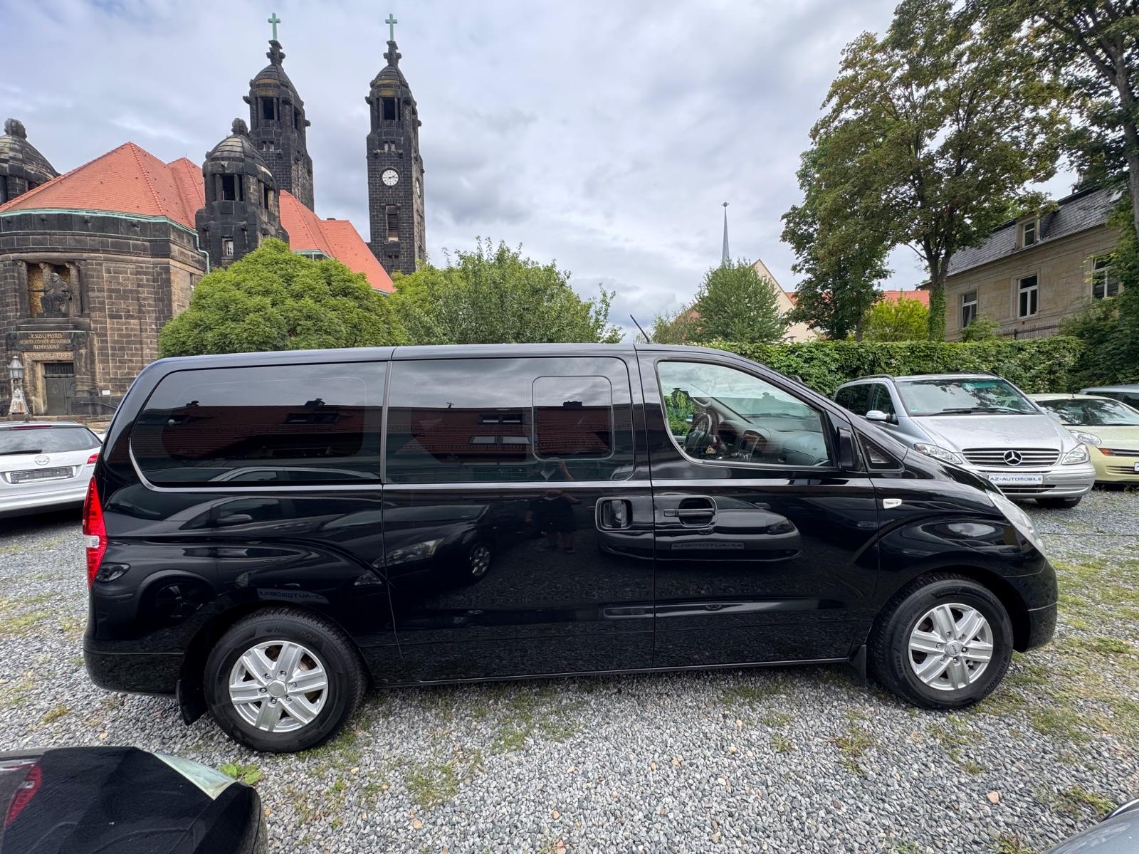 Hyundai H-1 Travel Comfort, Scheckheft, 8 Sitzplätze