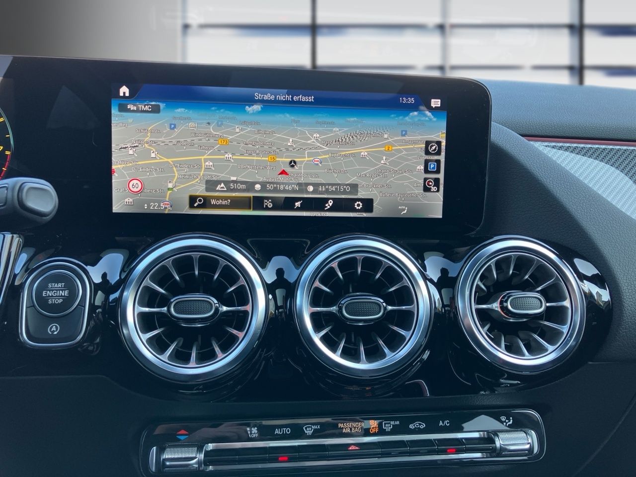 Fahrzeugabbildung Mercedes-Benz GLA 45 AMG 4M+ AHK+Pano+Night+Burmester+360°