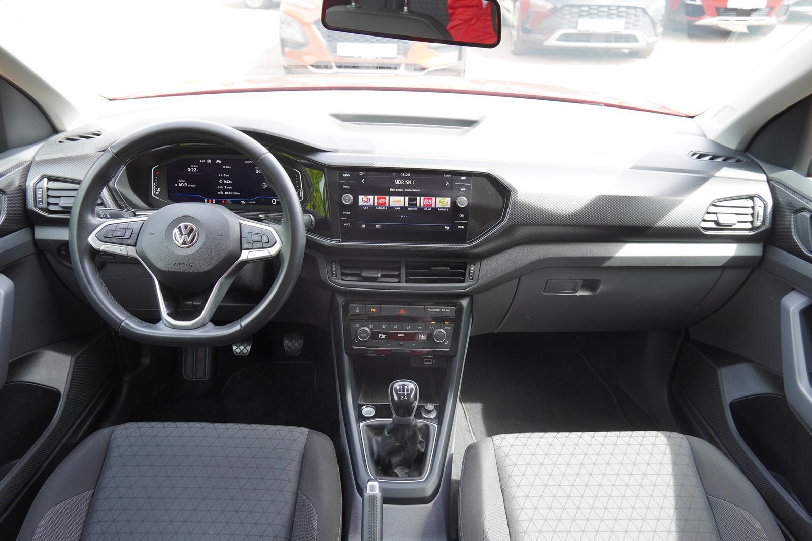 Volkswagen T-Cross 1.0 TSI Life Navi ACC Totwinkel PDC