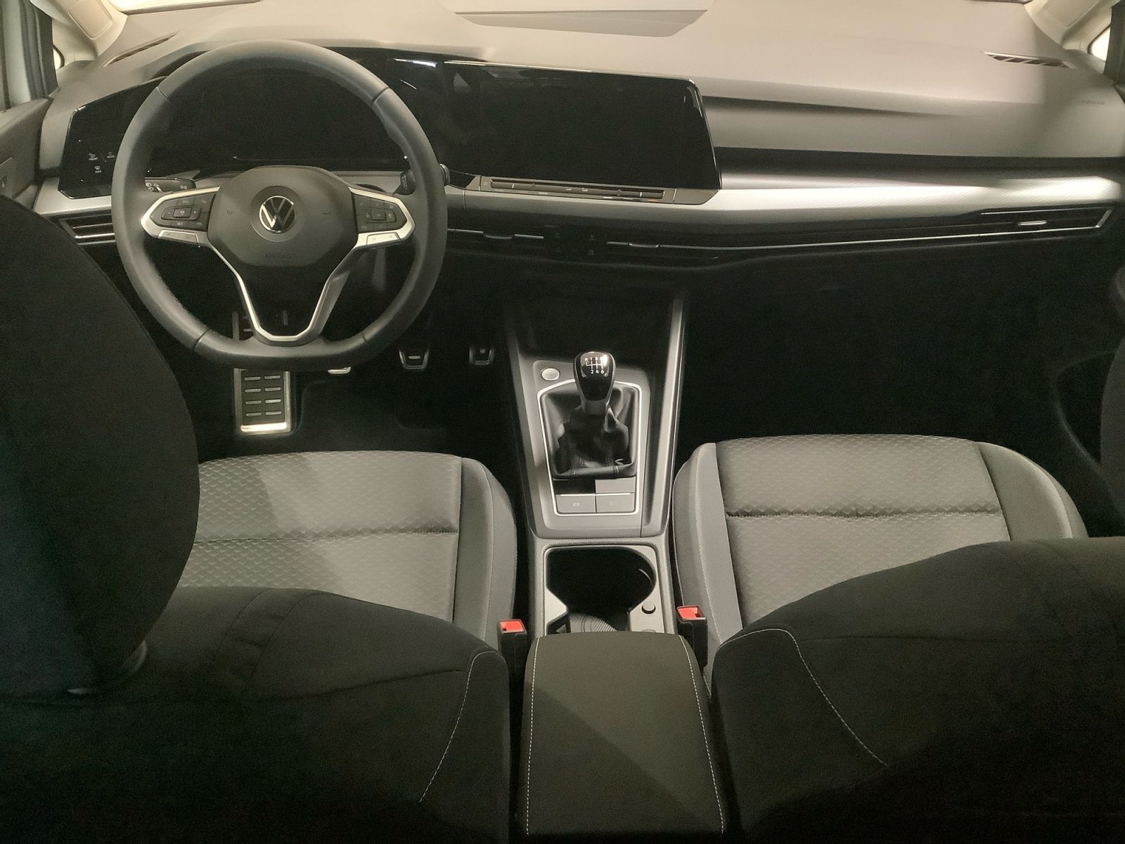 Golf Active 1,5 l TSI 96 kW Matrix, Standheizun