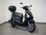 Yamaha D'elight 125 mit TopCase - YAMAHA ROLLER 125