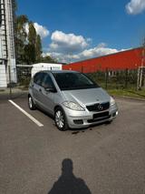 Mercedes-Benz Mercedes Benz A-Klasse*Automatik*PDC - Mercedes-Benz A 150 in Wuppertal