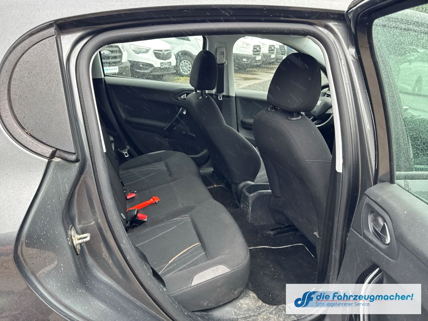 Fahrzeugabbildung Peugeot 208 Active Notbremsass. Temp PDC *EXPORT
