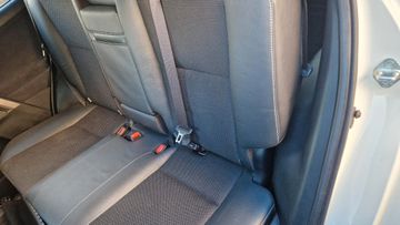 Toyota RAV 4 - 7