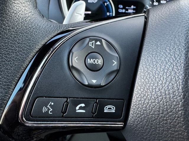 Fahrzeugabbildung Mitsubishi Eclipse Cross 2.4 MIVEC PLUS Navi*1.Hand