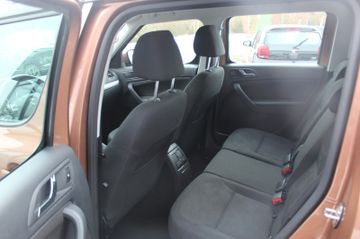 Fahrzeugabbildung SKODA Yeti Ambition Navi Xenon AHK