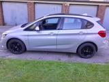 BMW 216 Active Tourer 216d Sport Line Sport Line - BMW 216 Active Tourer mit Schiebedach