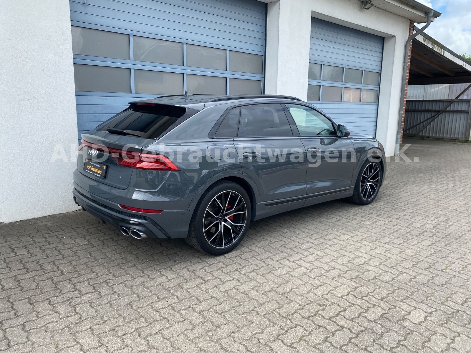 Fahrzeugabbildung Audi SQ8 4.0 TDI AHK B&O 360° Carbon Matrix Rauten 22