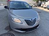 Lancia Ypsilon Gold Face Lift 34. Tkm Klima 5 Türen 1.2 - Lancia Ypsilon aus 2011