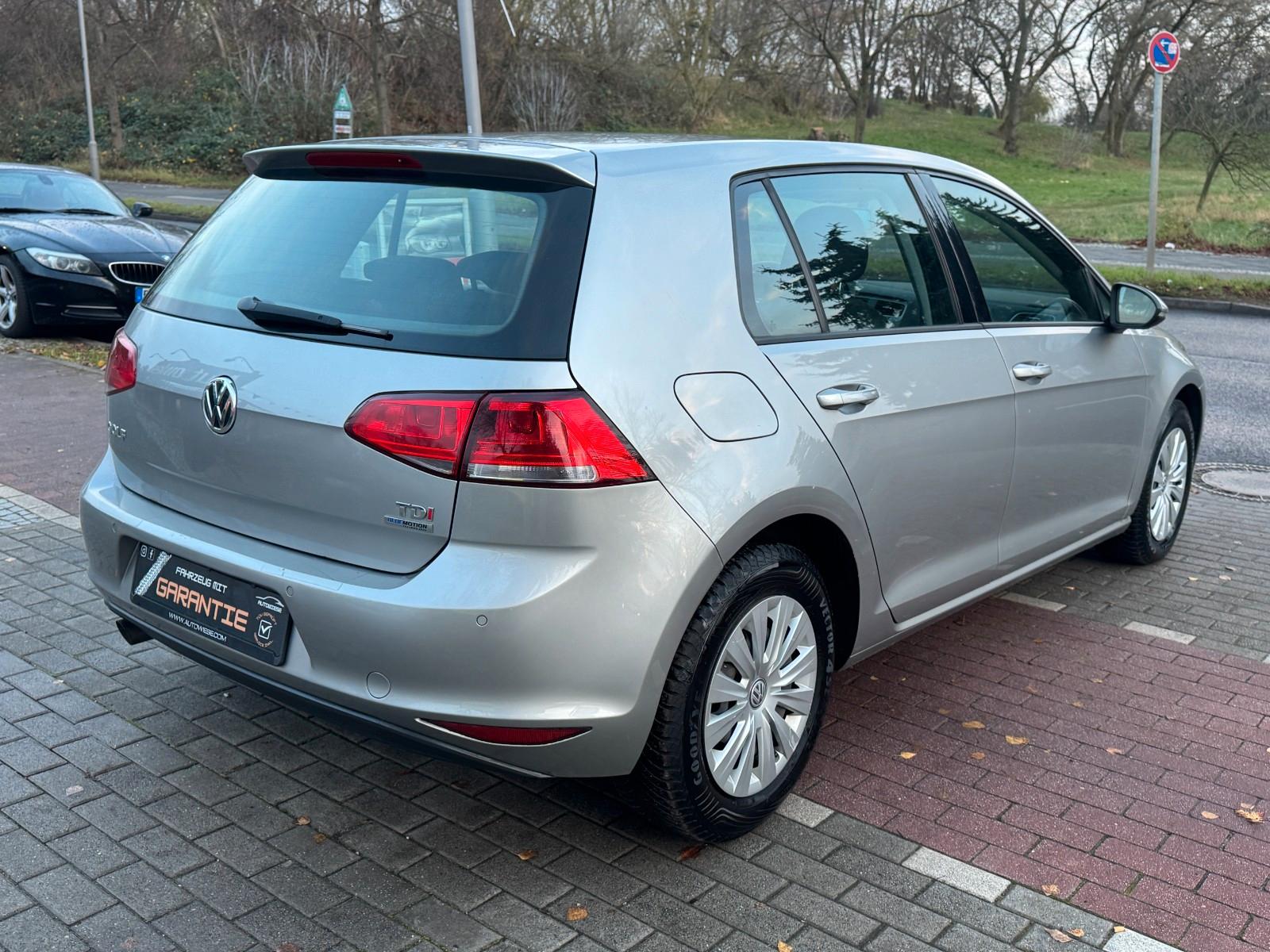 Volkswagen Golf VII 1.6 TDI Lim EU5*Klima*LED*TÜV NEU*