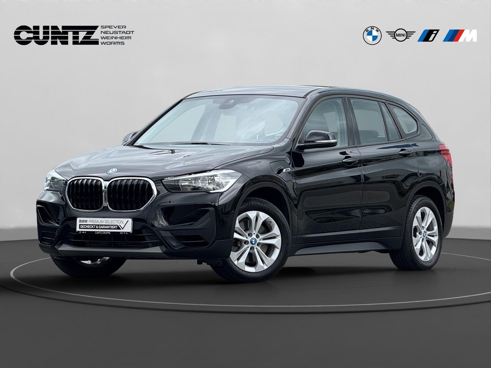 BMW X1 xDrive25e Anhängerk. Rückfahrk. Navi DAB