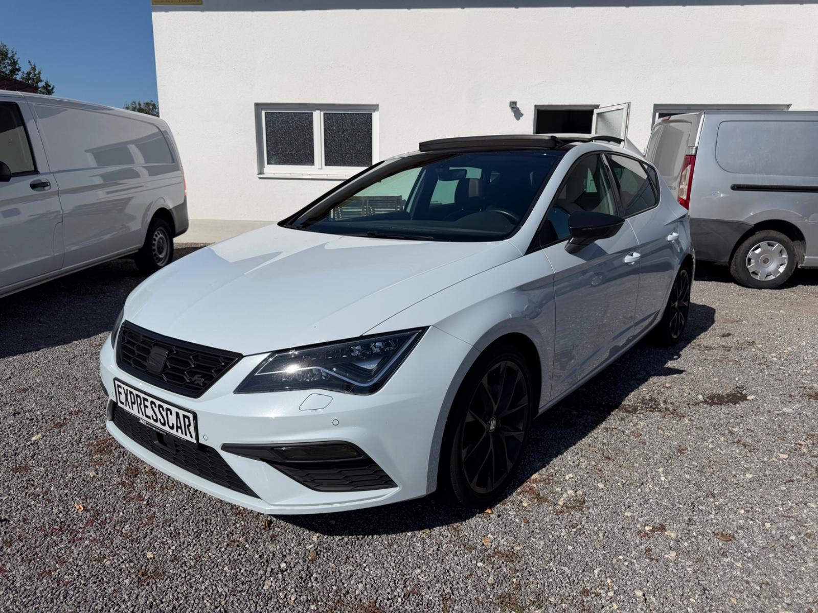 Seat Leon FR - Panorama -LED - Navi - Kamera