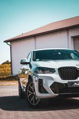 BMW X4 xDrive20d AT,M- Paket, HUD, AHK, Garantie