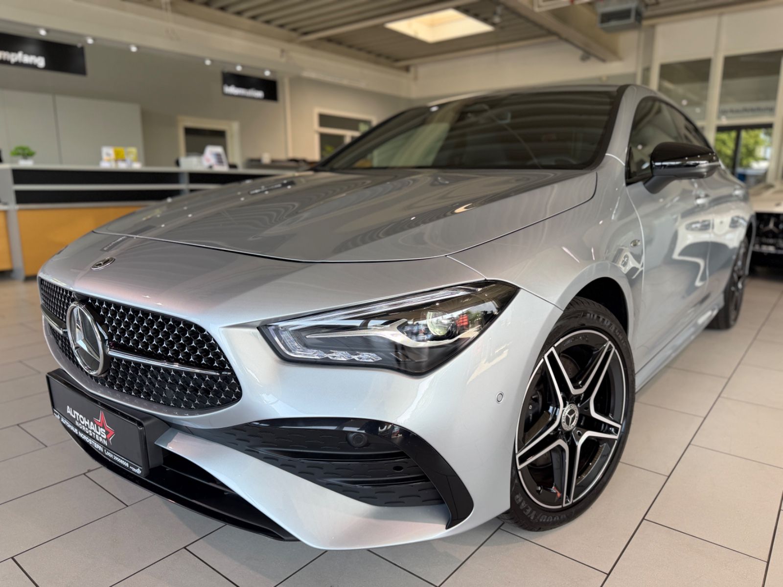 Mercedes-Benz CLA 250e AMG Line 360° Kamera Sitzheizung