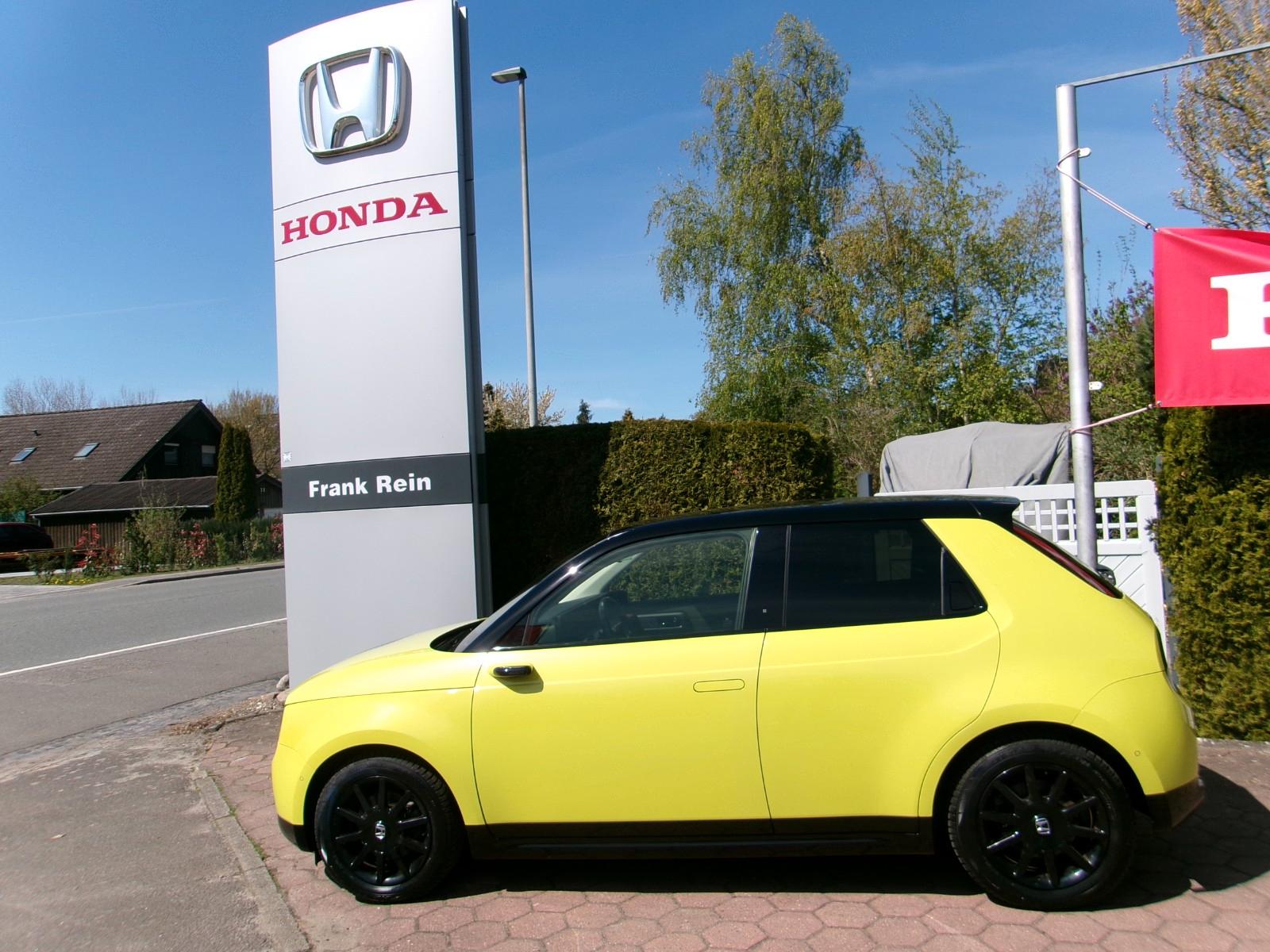 Honda e Advance Panorama-Navi-16 Zoll