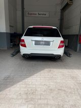 Mercedes-Benz Mercedes C300 CDI 4Matic AMG Paket - Mercedes-Benz C 300: Cdi 4matic