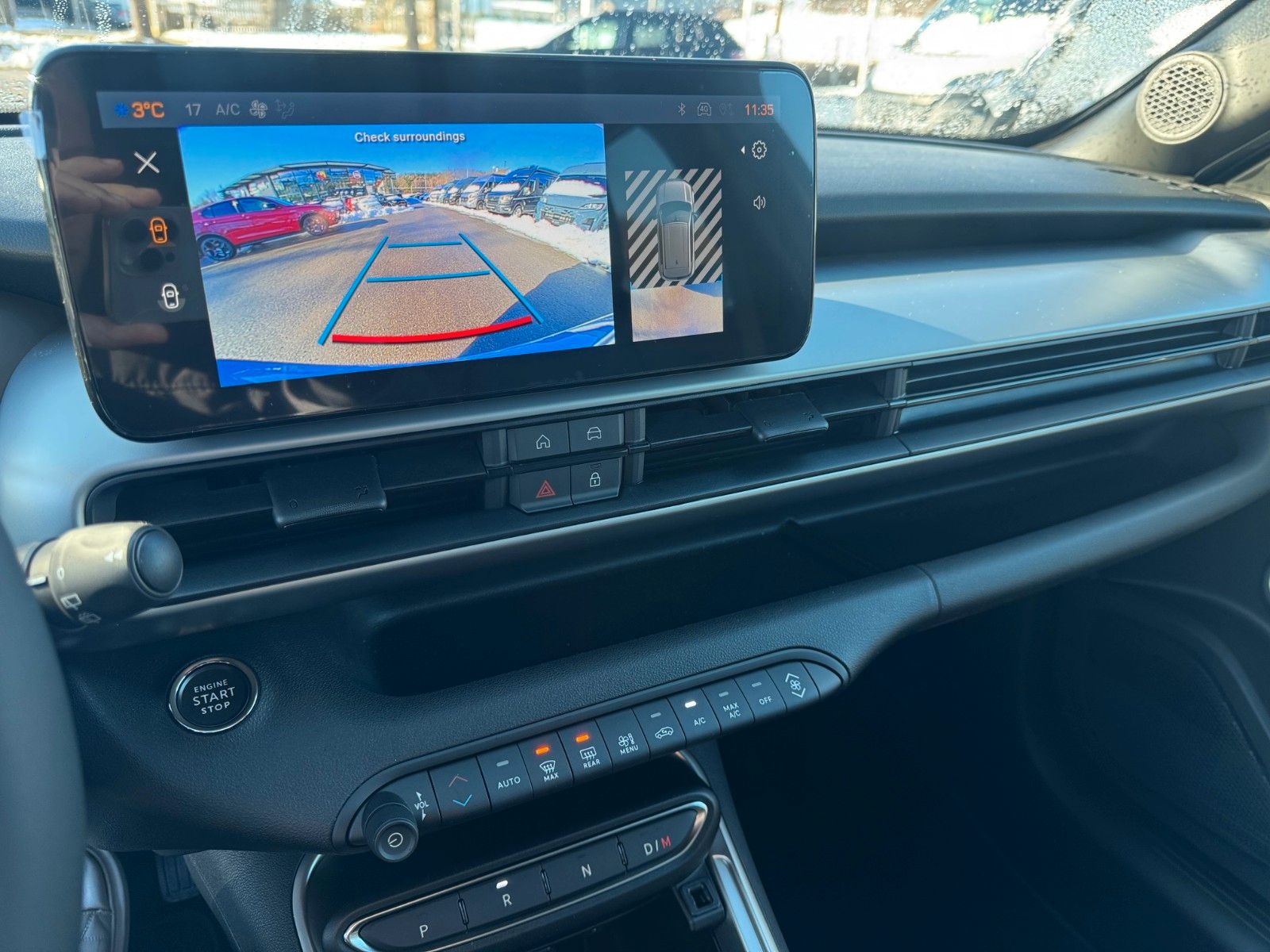 Fahrzeugabbildung Jeep Avenger Sitzheizung LED PDC adap. Tempomat