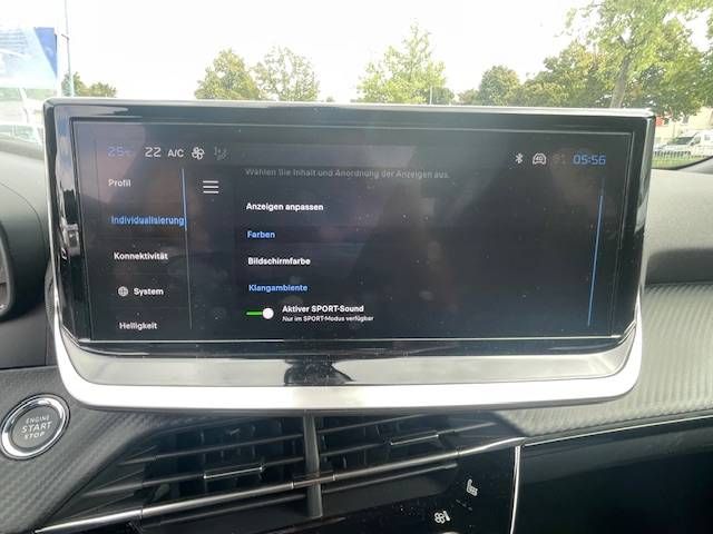 Fahrzeugabbildung Peugeot Peugoet 2008 Allure Pure Tech 130 AT