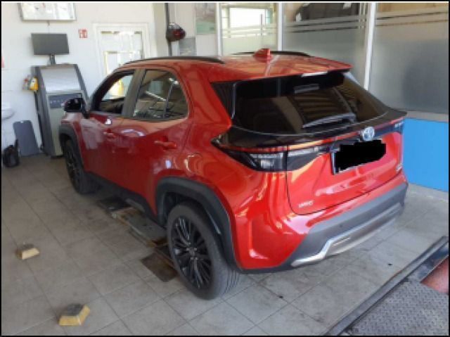 Toyota Yaris Cross 1.5 HSD 4x4 ADVENTURE MATRIX+HuD+RFK imagem 3