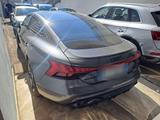 Audi quattro Luftfahrwerk Allradlenkung - mit Elektro-Antrieb: Vollleder, Luftfederung
