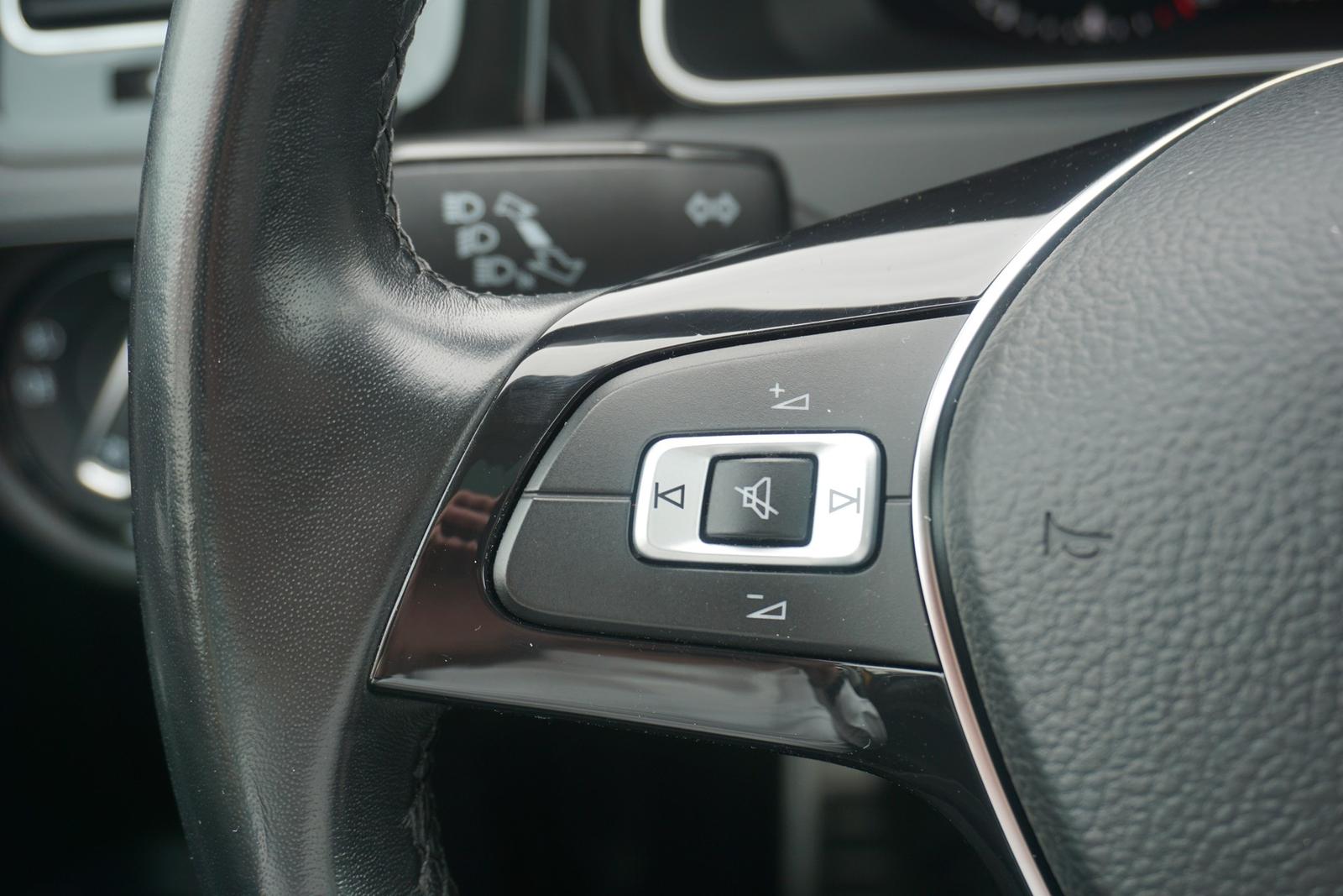 Volkswagen Golf VII Variant 1.5 TSI Join LED Navi PDC