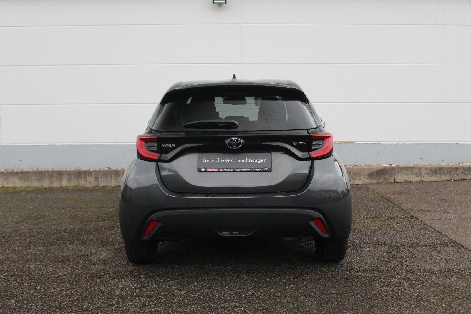 Fahrzeugabbildung Toyota Yaris 1.5-l-VVT-i Team Deutschland