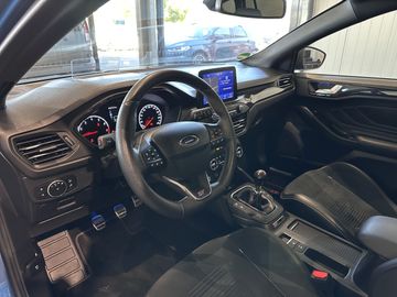 Ford Focus - 4