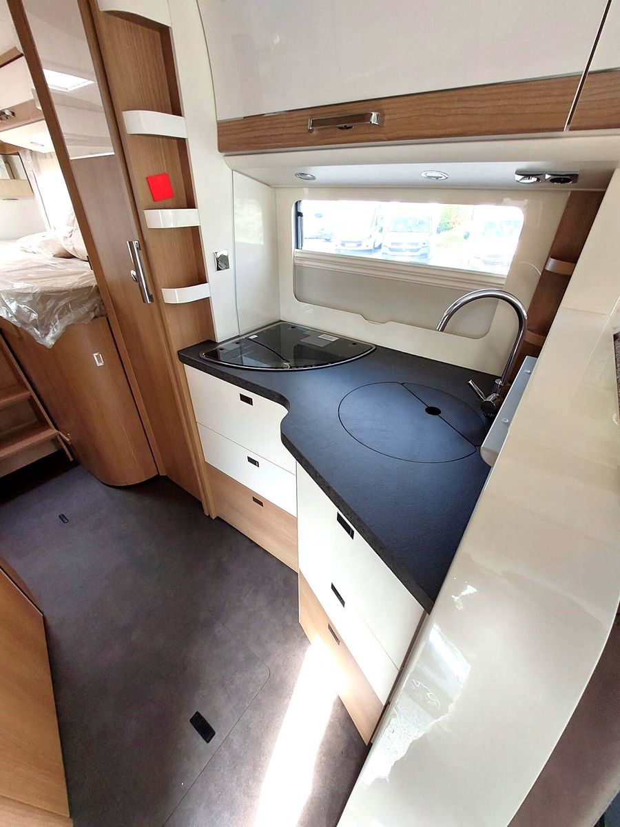 Fahrzeugabbildung Malibu I 460 KB LE comfort Automatik Markise