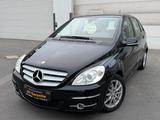 Mercedes-Benz B 180 *1.Hand*Automatik*Parkassistent*Wenig Km* - Mercedes-Benz B 180 in Wiesbaden