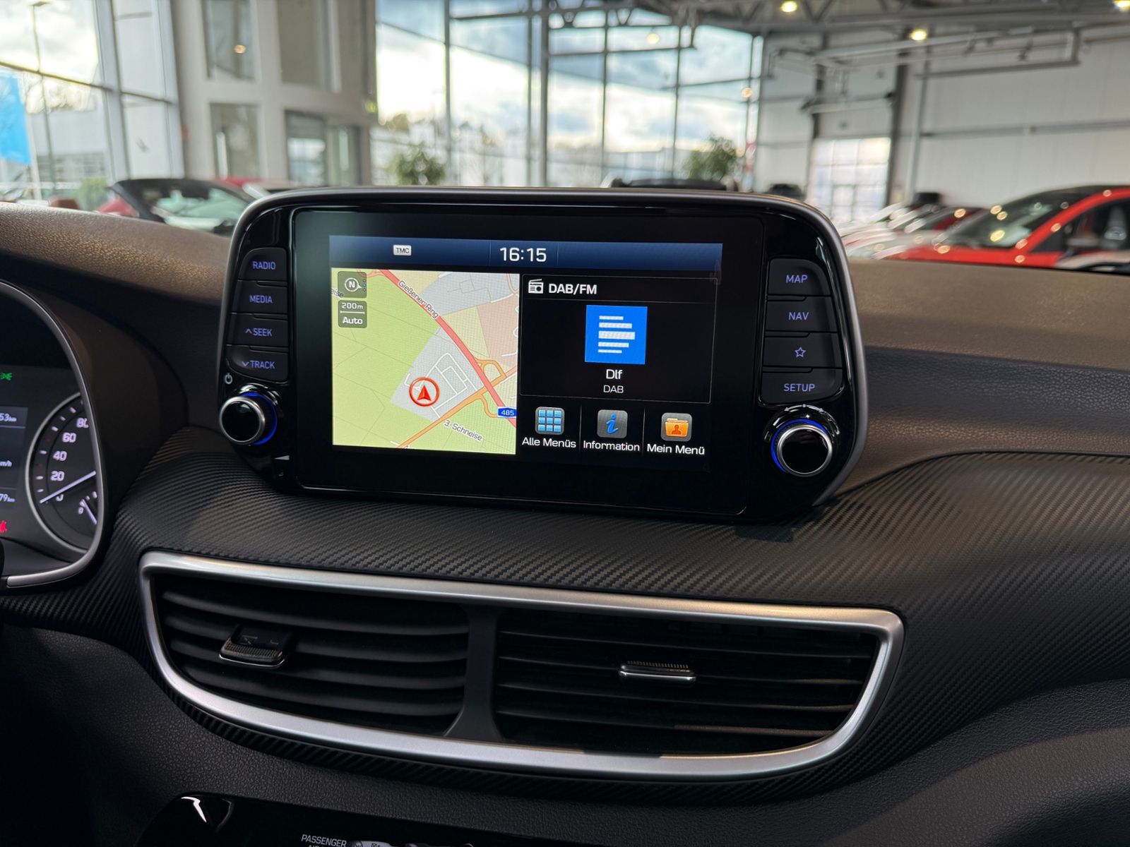 Fahrzeugabbildung Hyundai TUCSON Premium 4WD PANO AHK LED