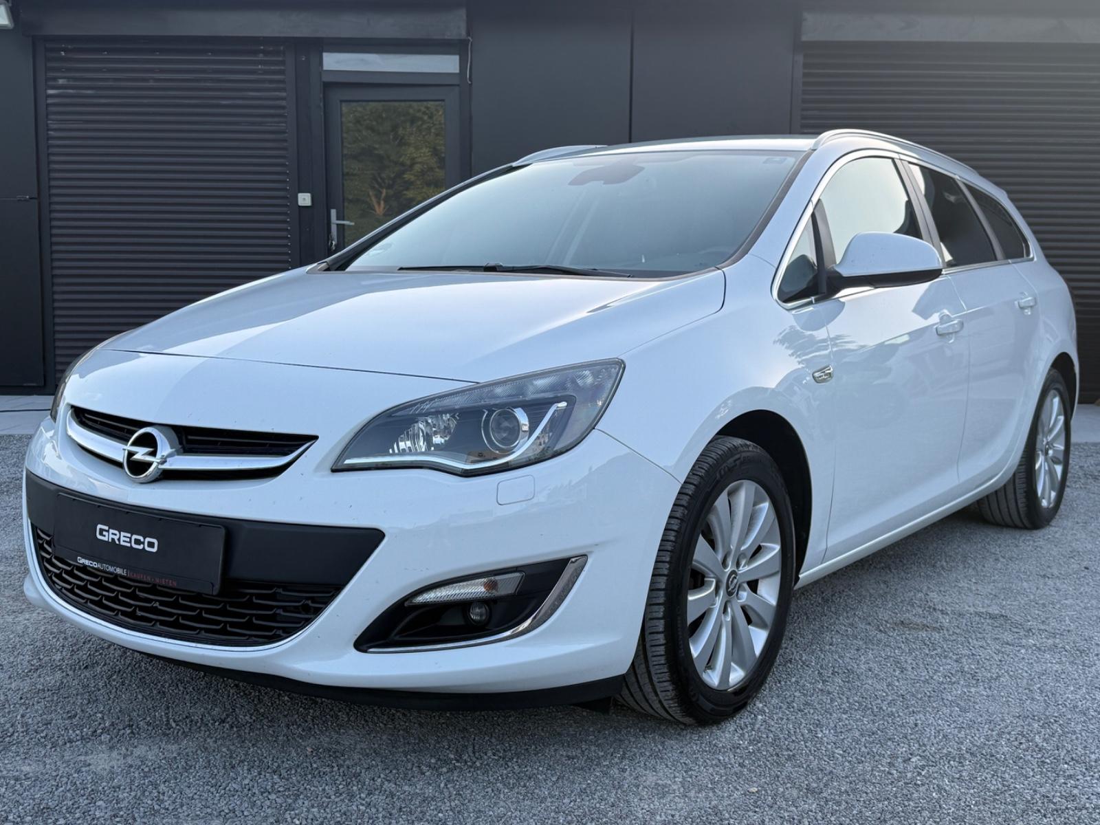 Opel Astra J 1.6 Sports Tourer Exklusiv | Ahk | Xenon