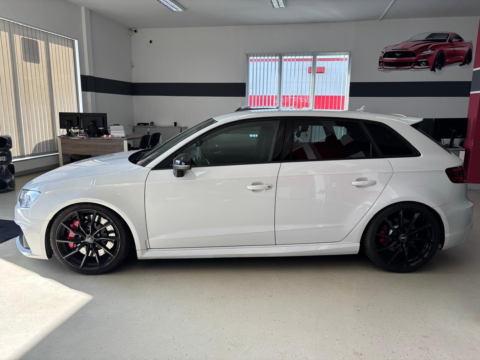 Fahrzeugabbildung Audi RS3 2.5TFSI quattro noOPF*B&O*Carbon*280kmh*LED