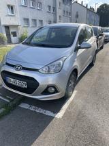 Hyundai i10 1.2 FIFA World Cup Edition Silver FIFA W... - Hyundai i10 Gebrauchtwagen in Stuttgart