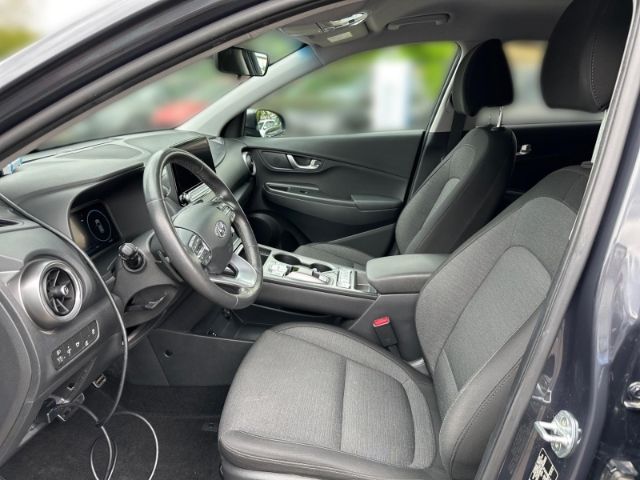 Fahrzeugabbildung Hyundai KONA Edition 30+ Elektro Navi Soundsystem Apple