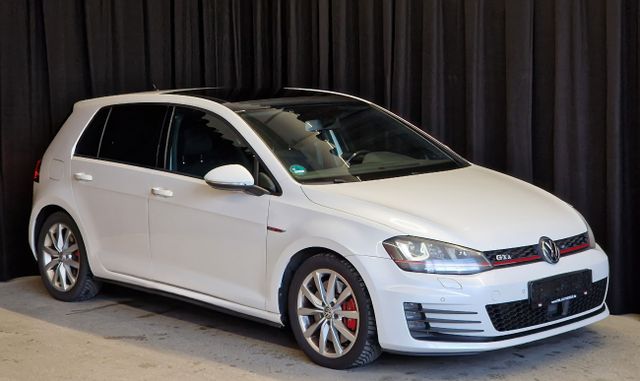 Volkswagen Golf GTI Performance BMT Xenon / Pano 