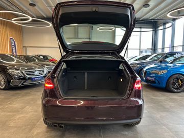 MYAUTOCENTER – Gebraucht- und Jahreswagen mit Werkstattservice in Pfaffenhofen Audi A3 attraction *Panorama*Klima*Freisprech*Xenon*