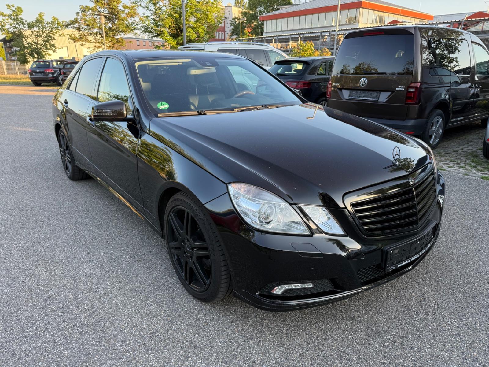 Mercedes-Benz E 350 E Limousine AMG Line HU 06/2027