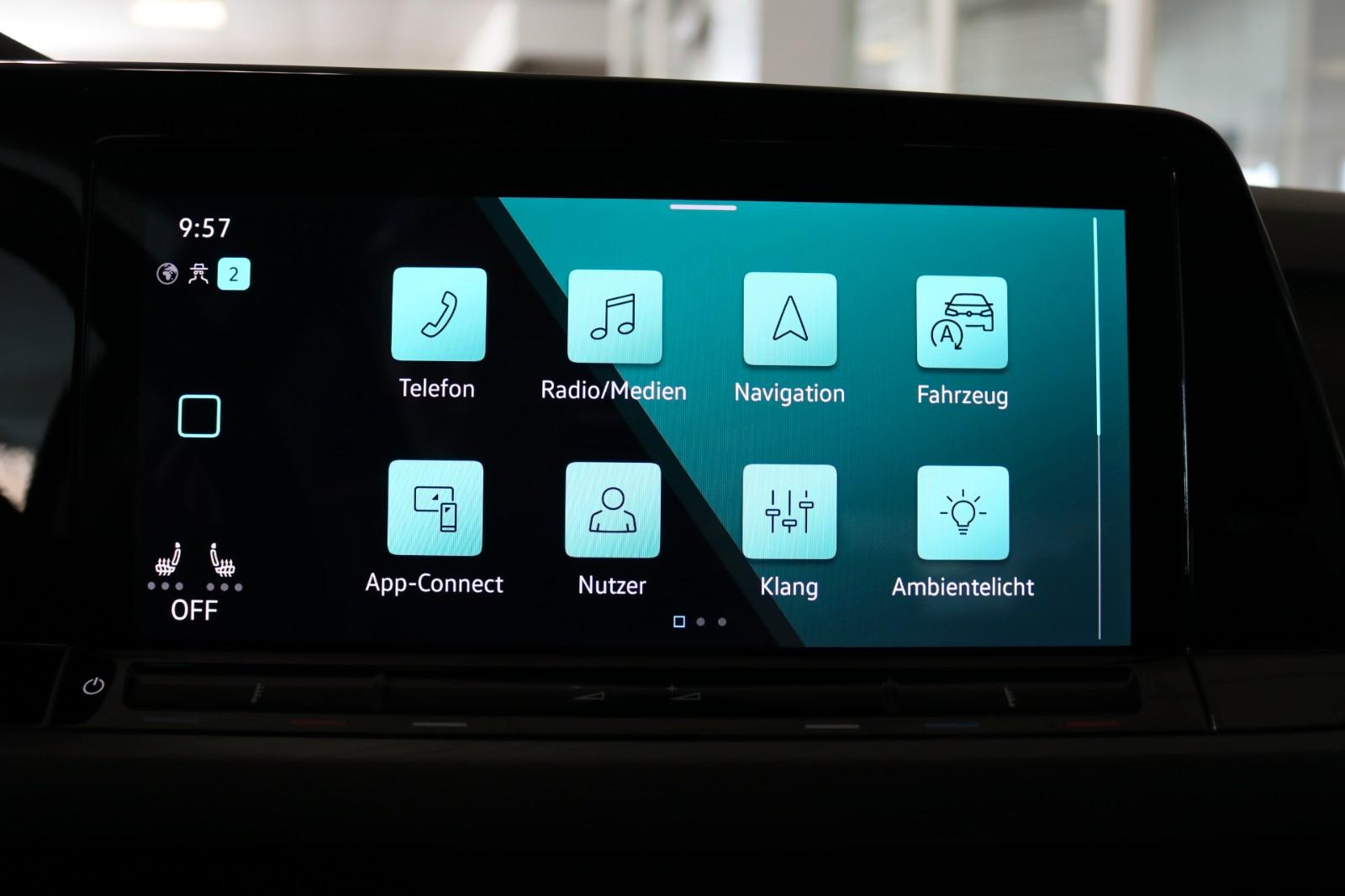Volkswagen Golf VIII Lim. Style Kamera AHK ACC Memory, миниатюра 18