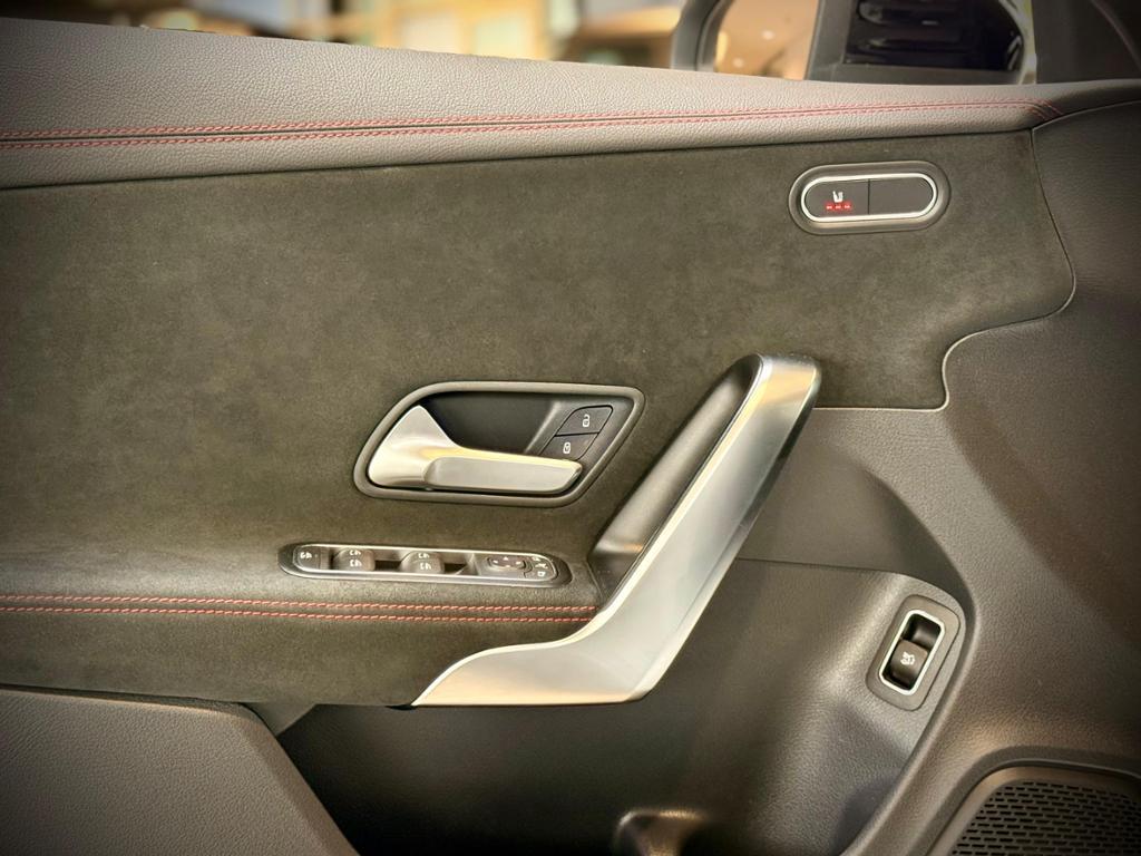 Mercedes-Benz CLA 180 Shooting Brake