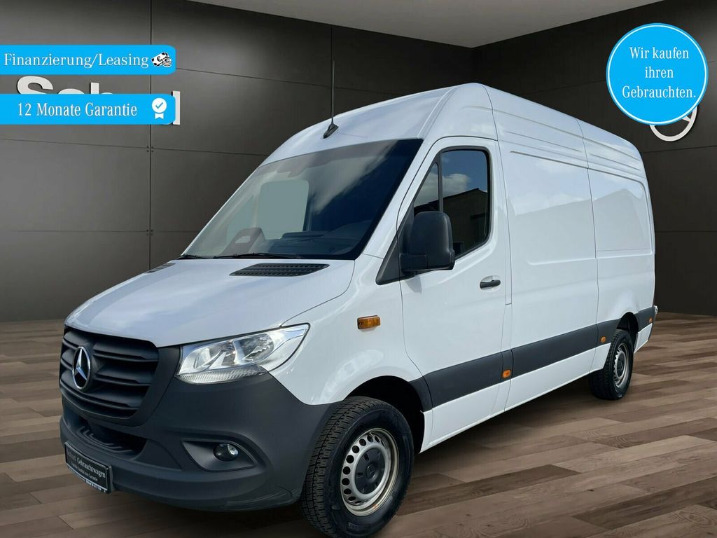 Image of Mercedes-Benz Sprinter