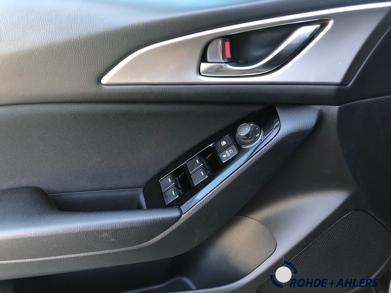 Fahrzeugabbildung Mazda 2.0 SKYACTIV-G 120 (BM) Exclusive-Line ACTIVESEN