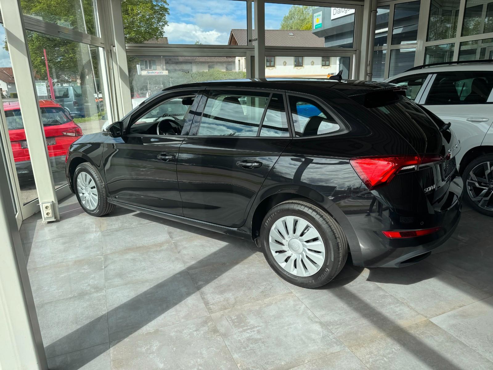 Skoda Scala TSI Ambition/PDC/CarPlay/Sitzheizung