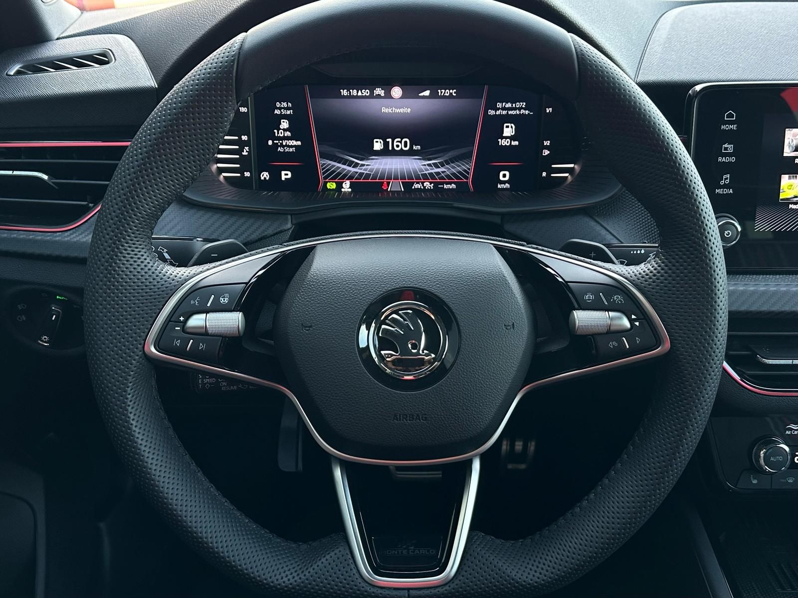 SKODA Kamiq 1.5TSI MONTE CARLO MATRIX#ACC#SPUR#PANO#FH - Image 11