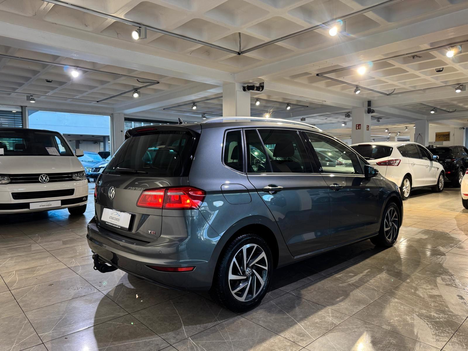 Volkswagen Golf Sportsvan VII Sound BMT*Navi*AHK