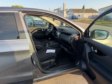 Nissan Qashqai - 10