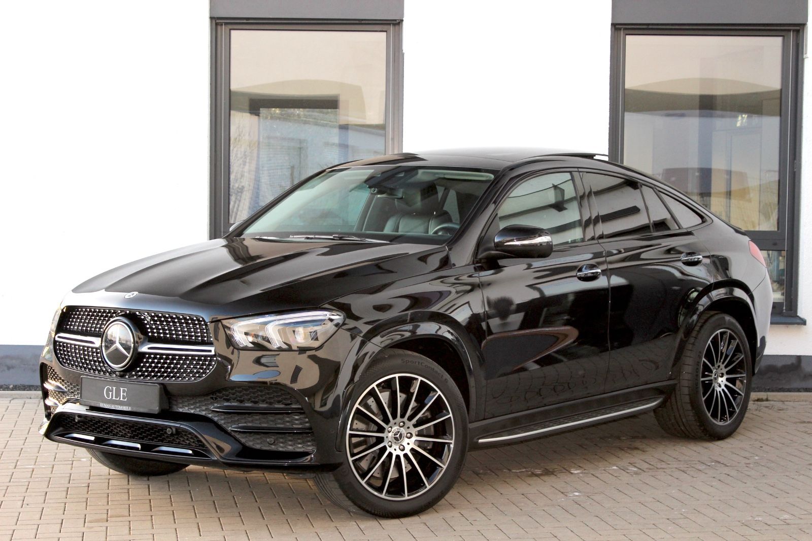 MERCEDES-BENZ GLE 400d 4M Coupe **PANO LUFT KEYLESS 21 ZOLL**