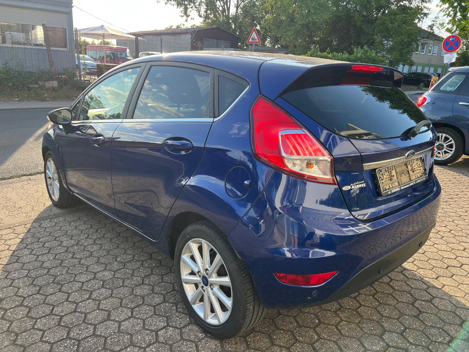 Ford Fiesta Titanium*Navi*Klimaautomatik