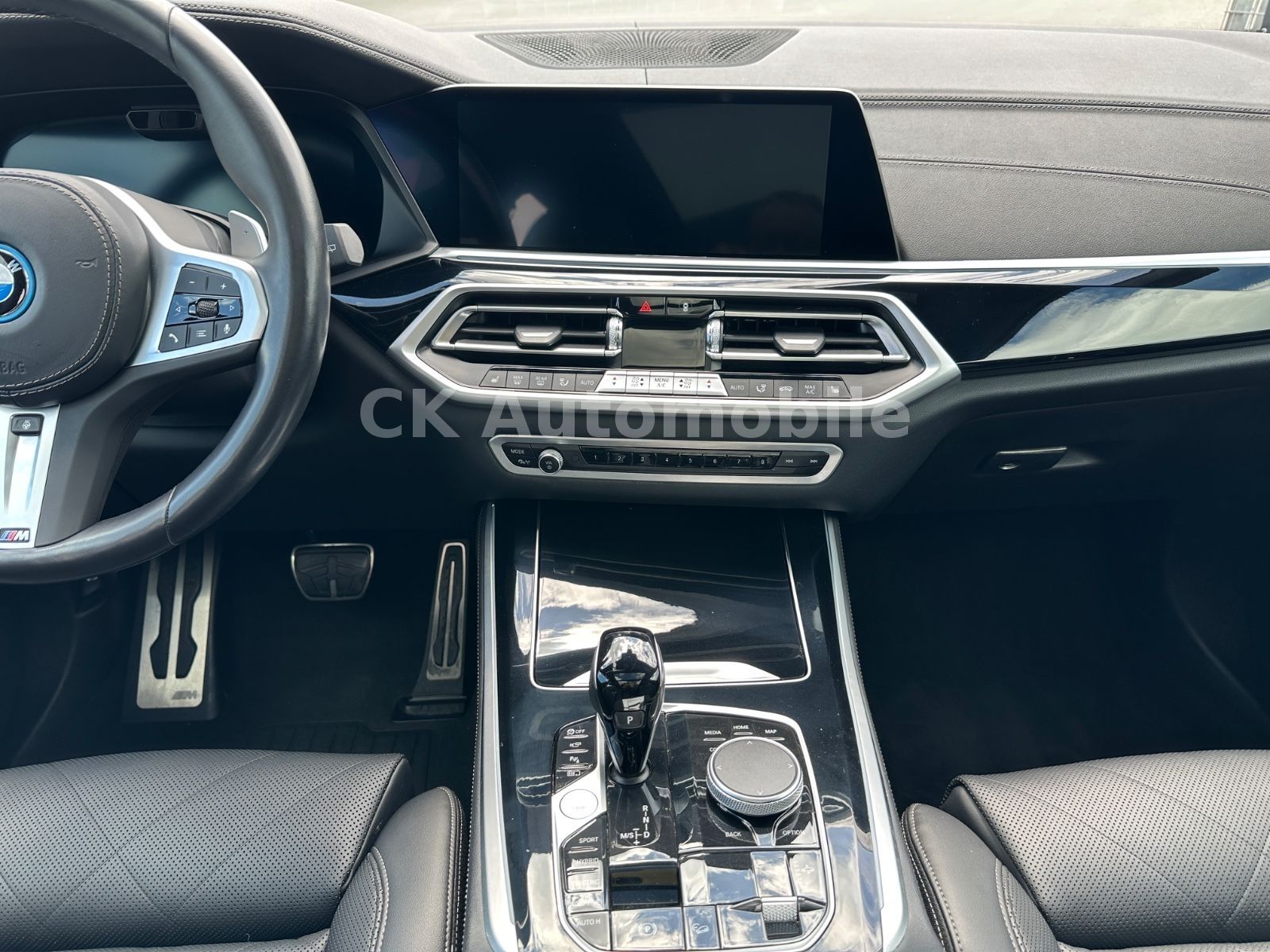 Fahrzeugabbildung BMW X5 xDrive 45 e M Sport/Pano/Laser/Kam360°/AHK